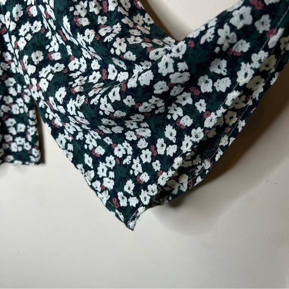 ENTRO Multicolor Choker Blouse - Picture 3 of 7